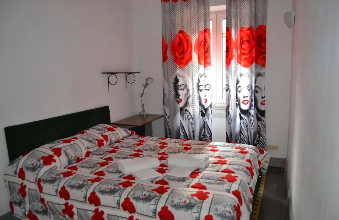 Booking House-1