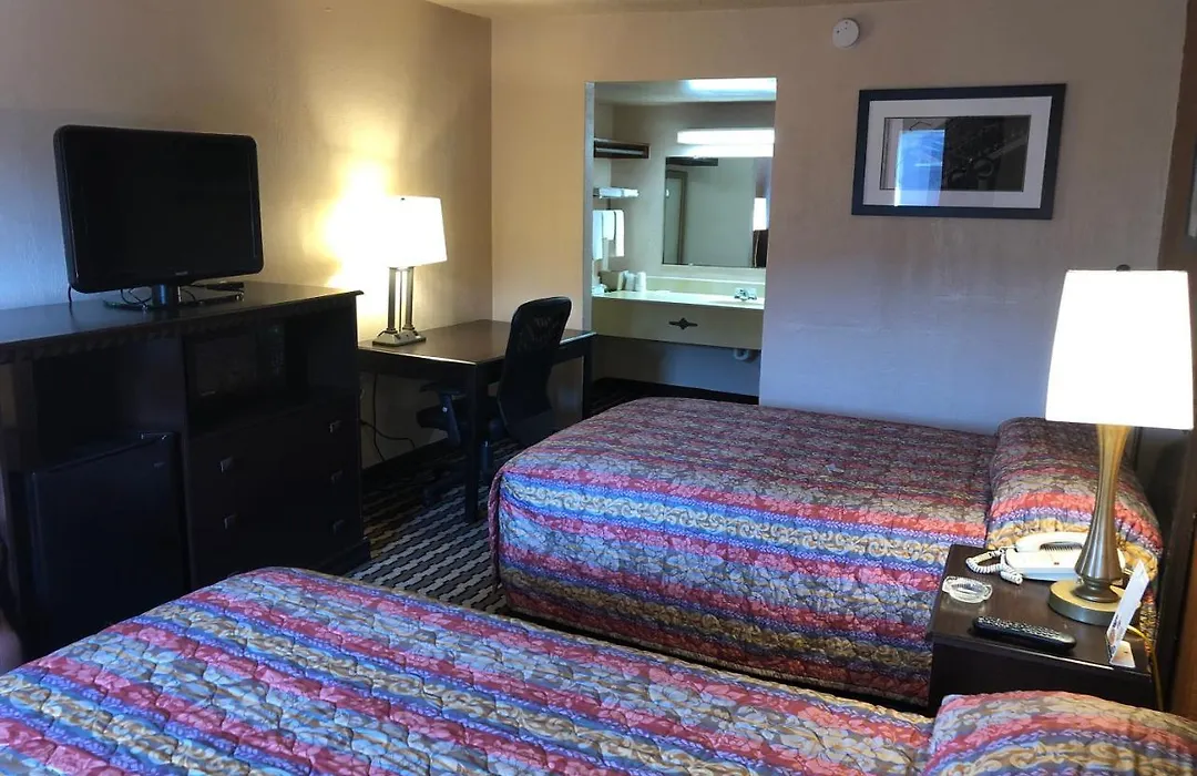 Guest Inn-1