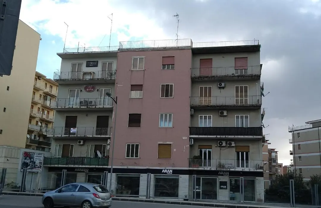 B&B Archia-1