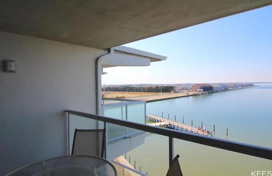 Bay Club Resort By Kees Vacations-1