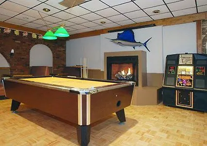 Rodeway Inn-1