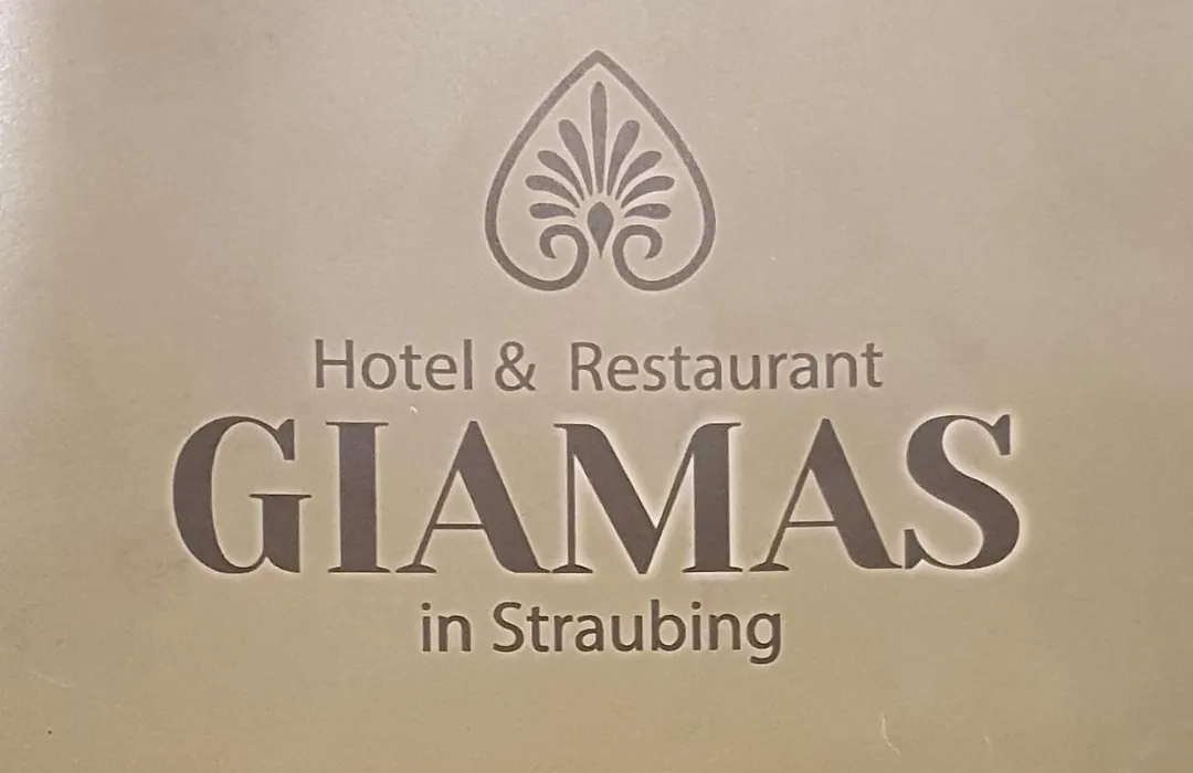 Hotel Giamas-1