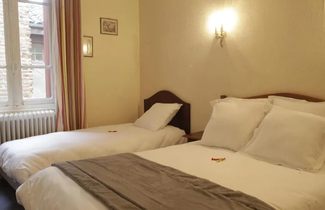 Logis Hotel Saint Clair-1
