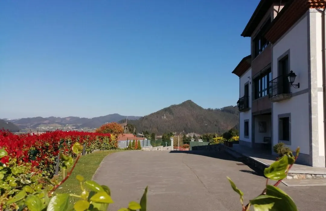 Hotel Reina Adosinda-1