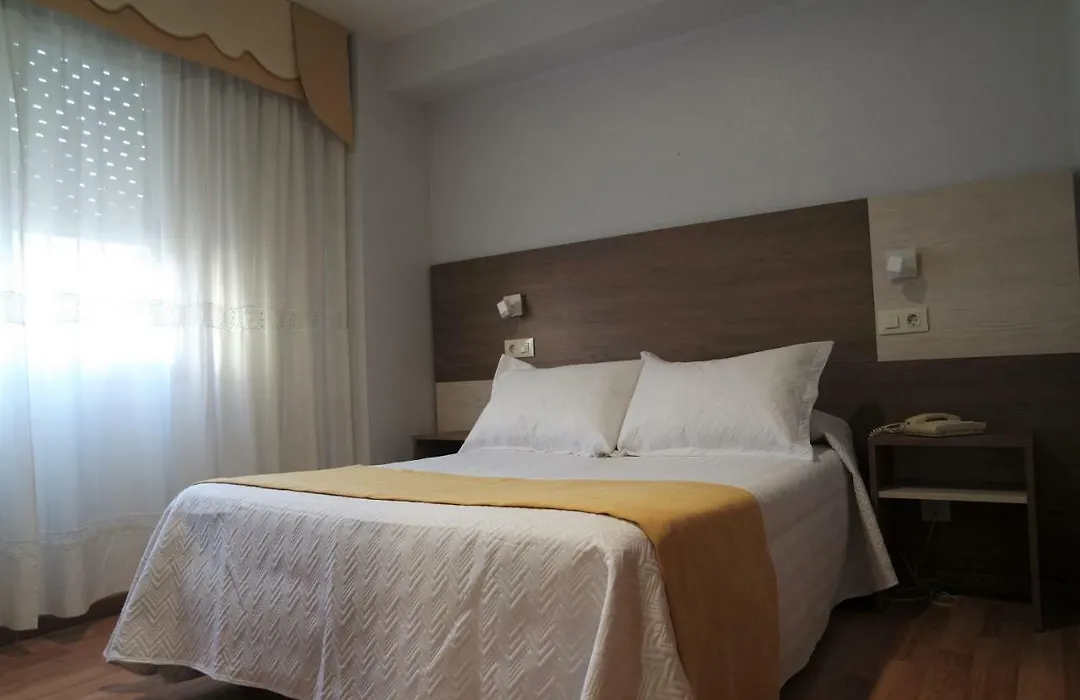 Hotel Canaima-1