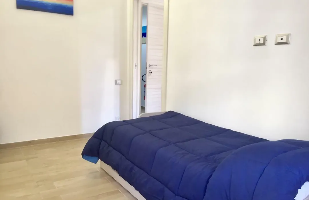 Il Viaggiatore Via Rimini Serapo-1