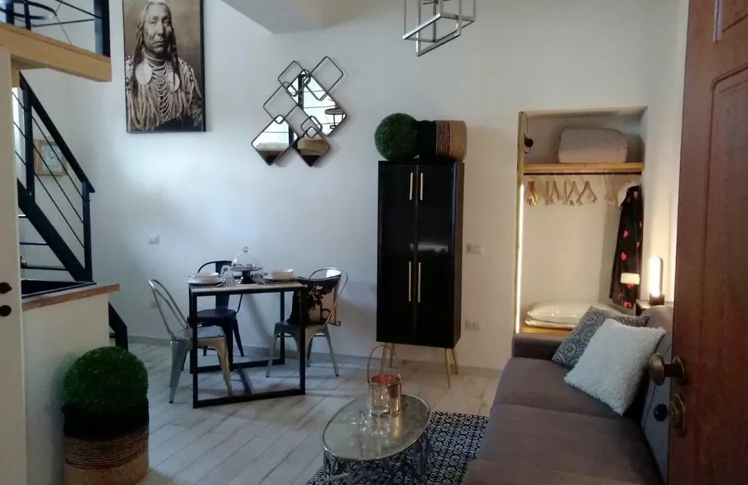 Amelia Apts & Rooms-1