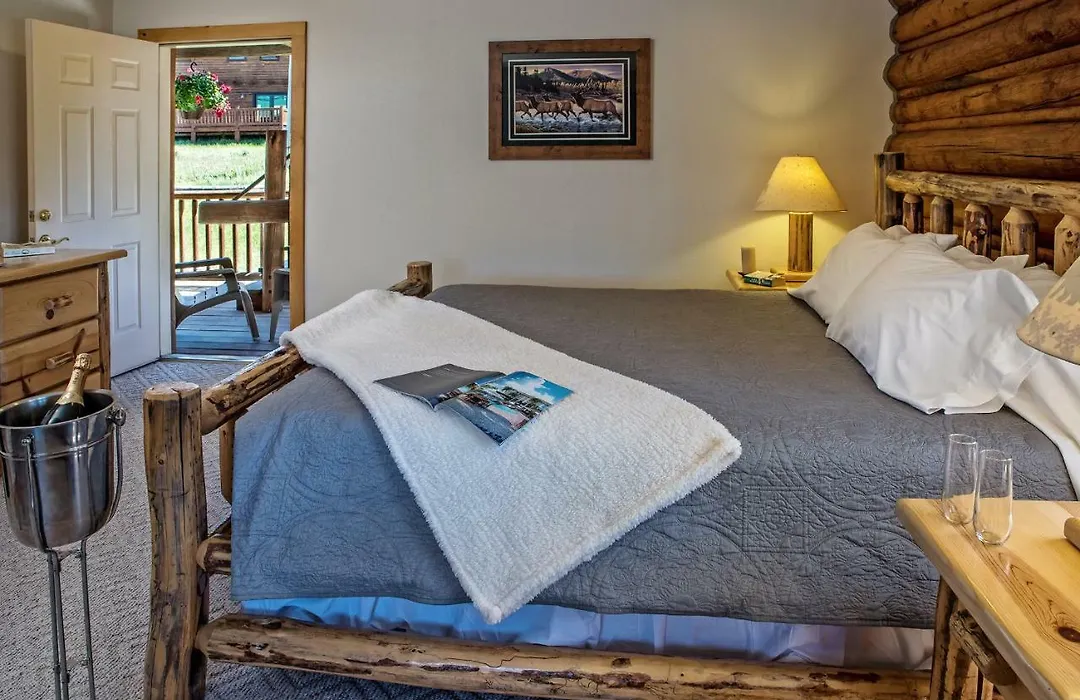 Stanley High Country Inn-1
