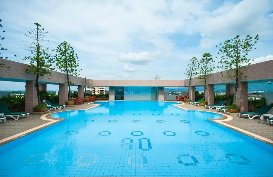 The Park Hotel, Chiang Mai-1