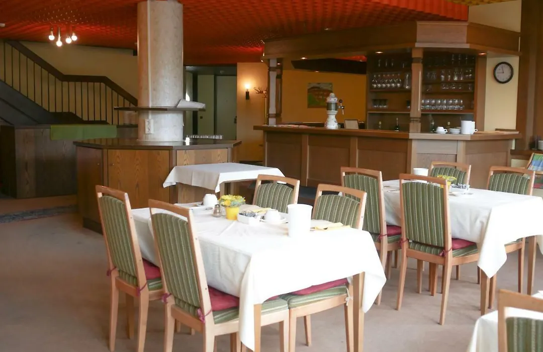 Hotel Oronto-1
