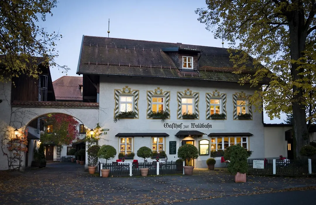 Hotel zur Waldbahn-1