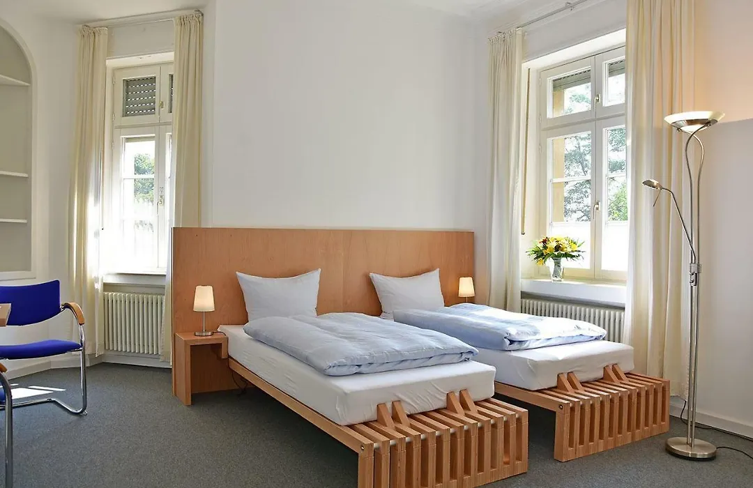 Robert-Schuman-Haus-1