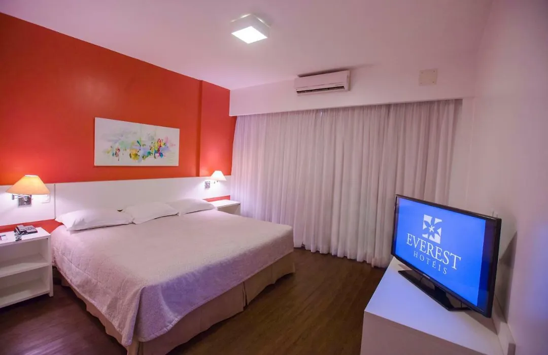 Everest Porto Alegre Hotel-1