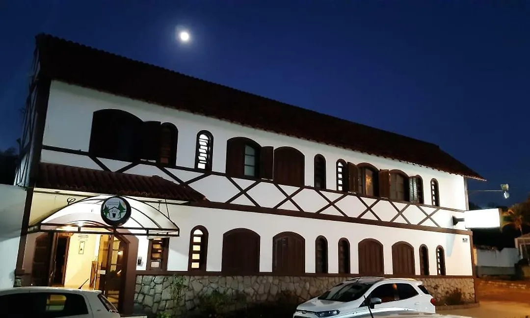 Casa Blanca Pousada Hotel-1