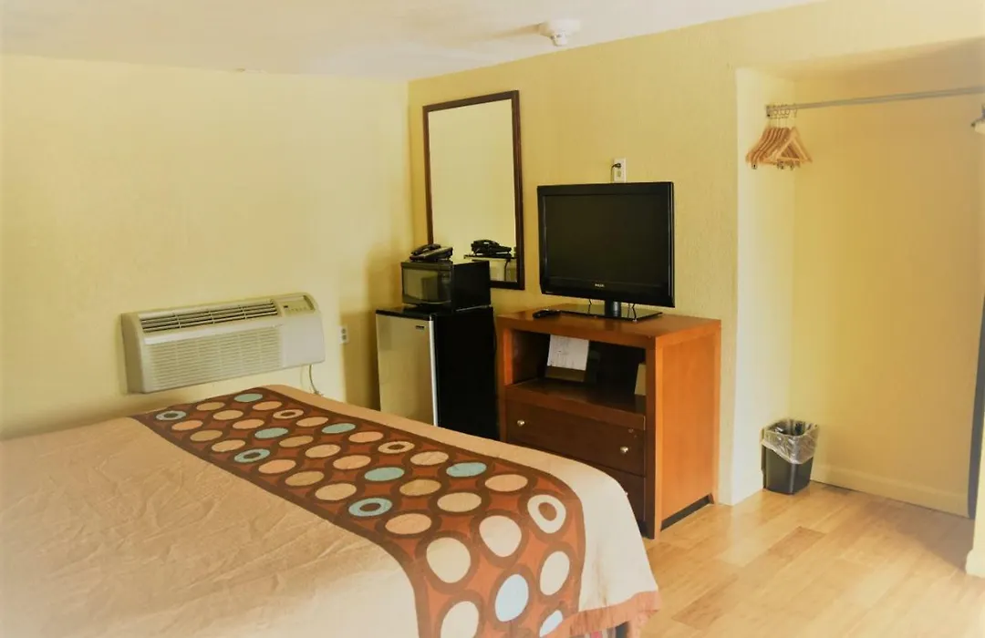 Boston Motel-1