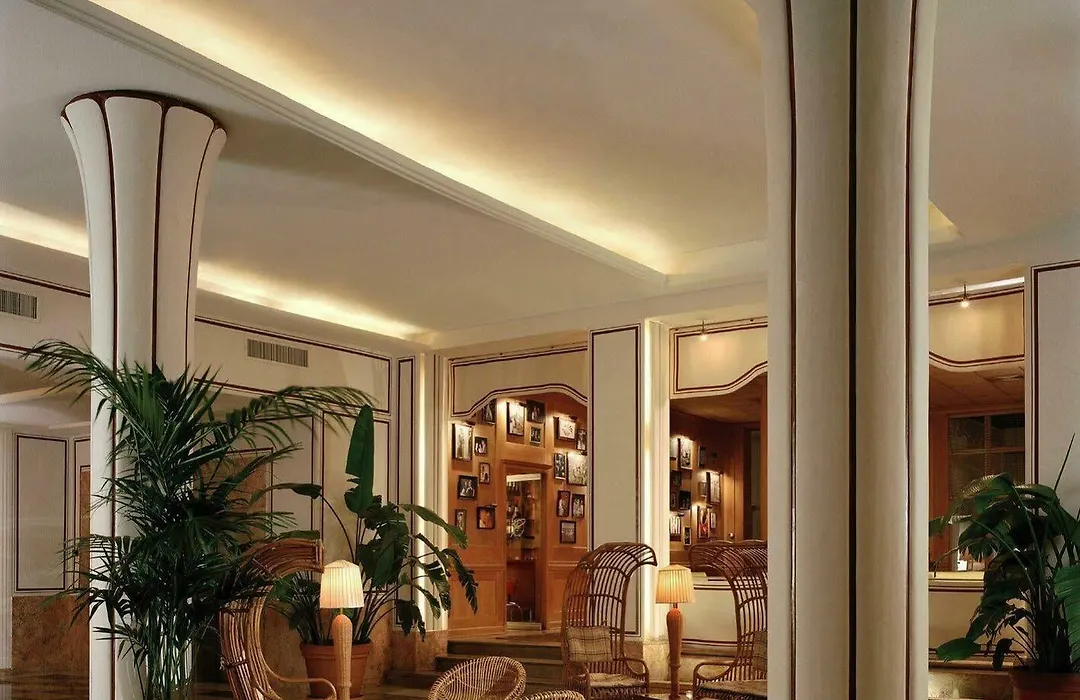 The Raleigh Hotel-1