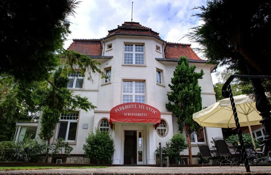 Parkhotel Atlantic-1