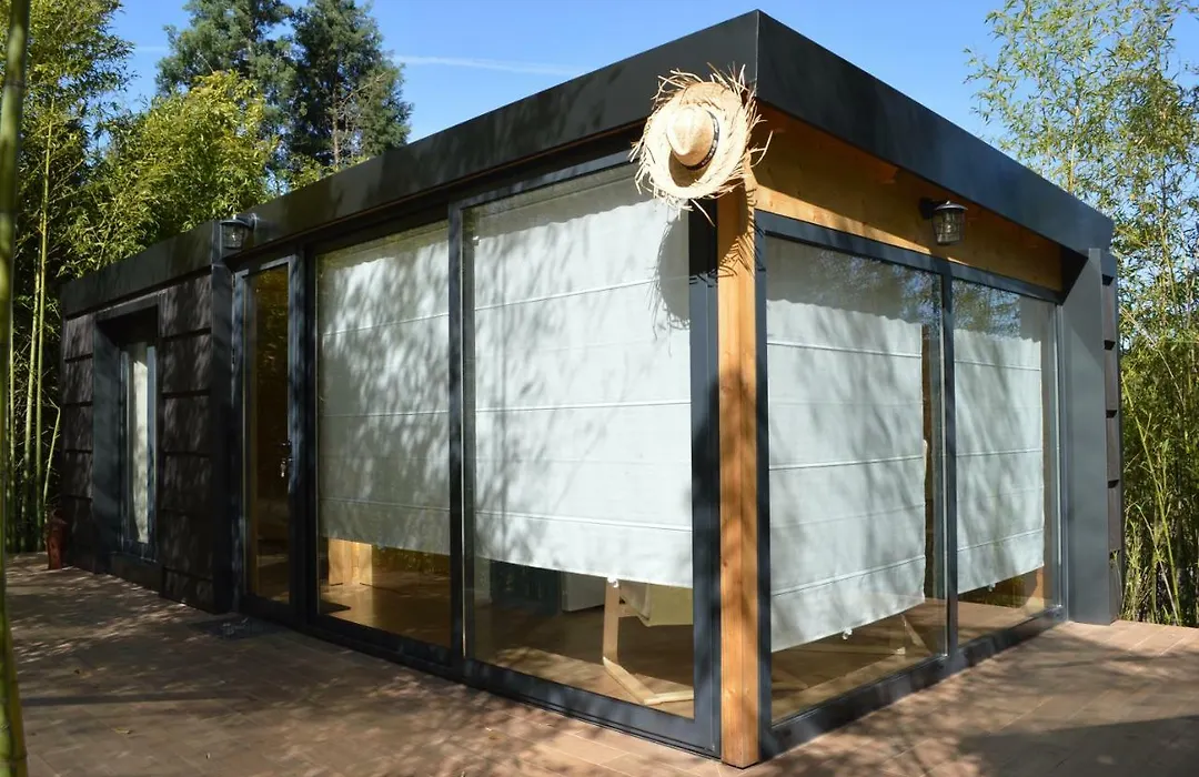 Bamboo Guest House-1