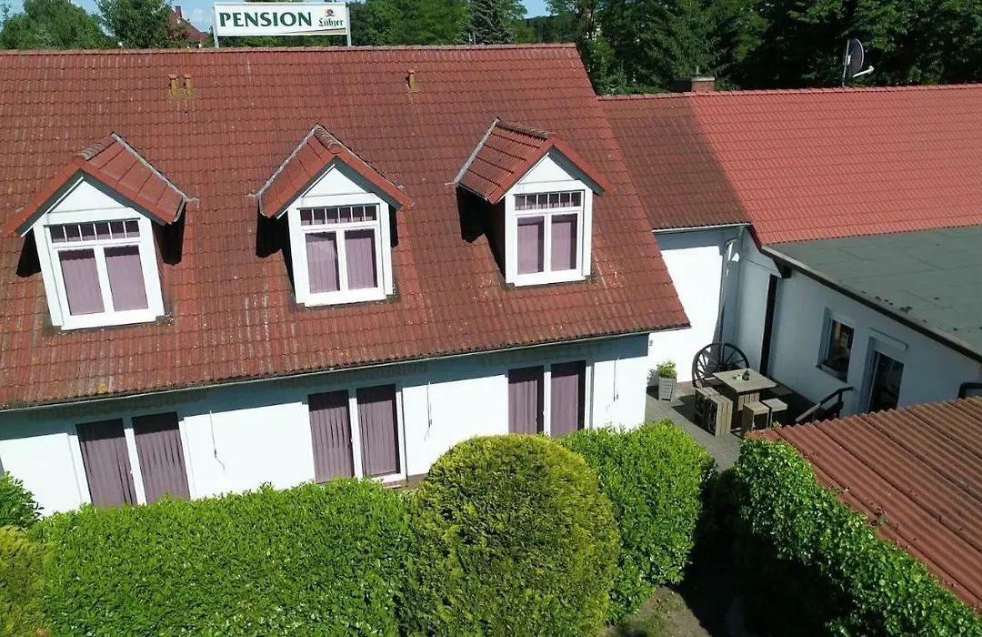 Pension Zum Lindeneck-1
