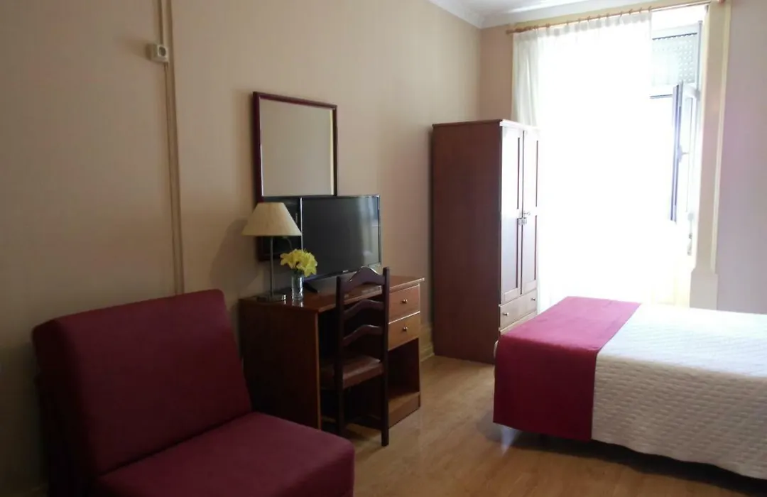 Hotel Larbelo-1