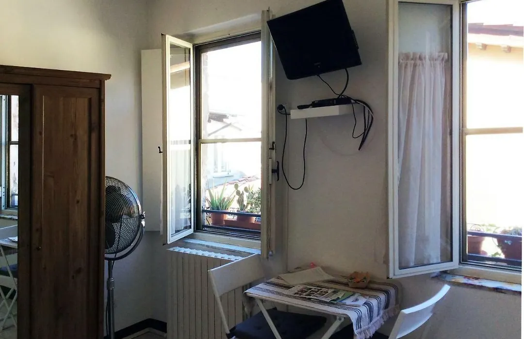 Mavi'S Bedrooms-1