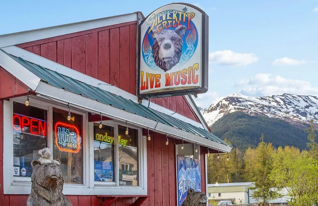 Alyeska North #400-1
