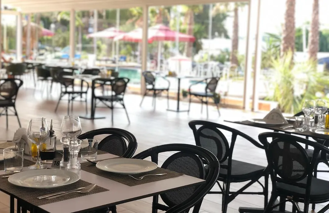 Poda Boutique Hotel Ksamil-1