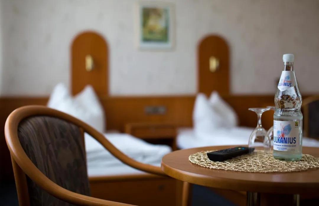 Hotel Waldfrieden-1