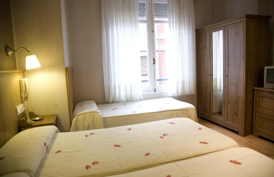 Hostal Orejas-1