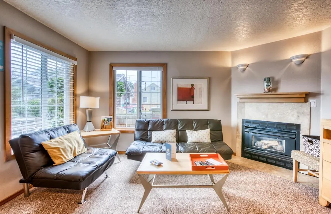 Beaches Inn | Puffins Place Cabana-1