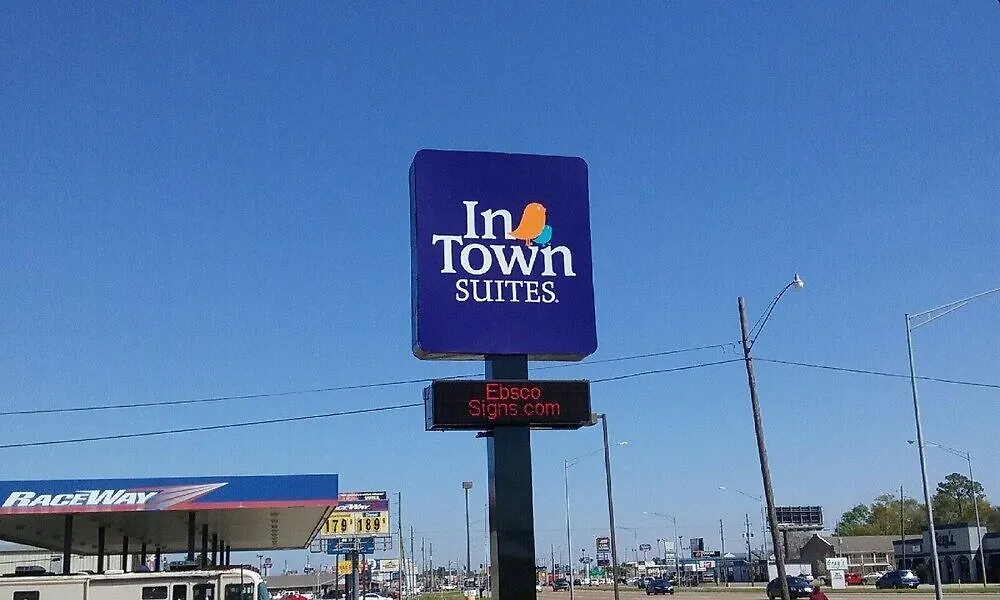 Intown Suites Extended Stay Gulfport-1