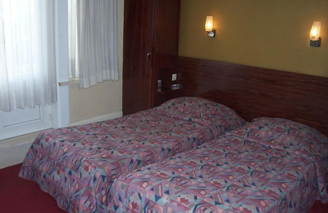 Hotel Manhattan-1