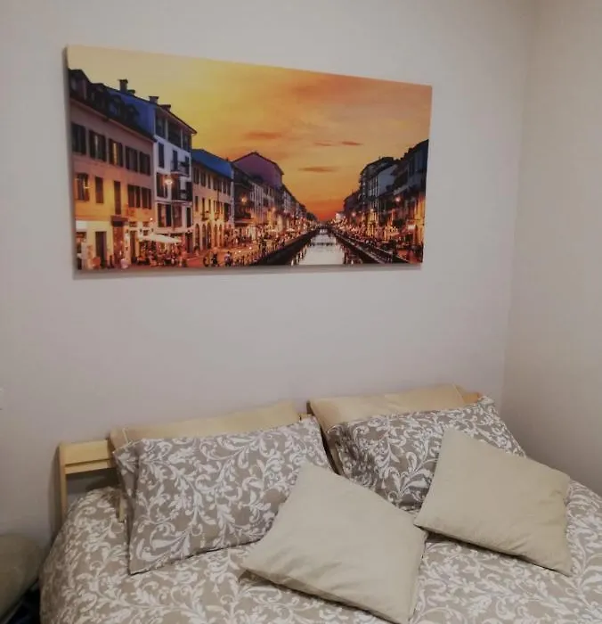 Sweet Home Milano B&B-1