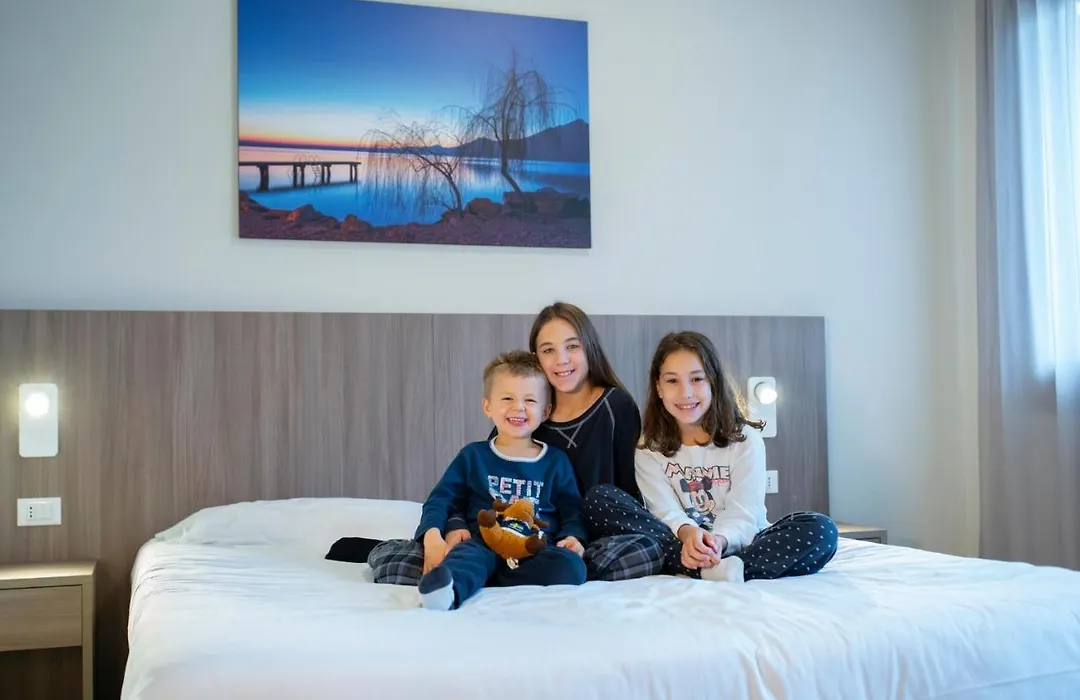 Le Torri Del Garda Familyspa Resort-1