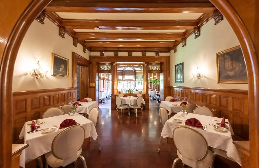 Vinifera Inn-1