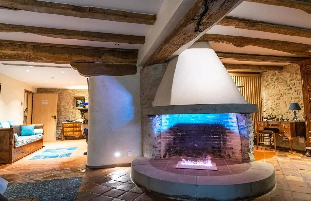Auberge Saint Walfrid Hôtel Restaurant&Spa-1