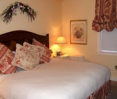 Clarkeston Inn-1