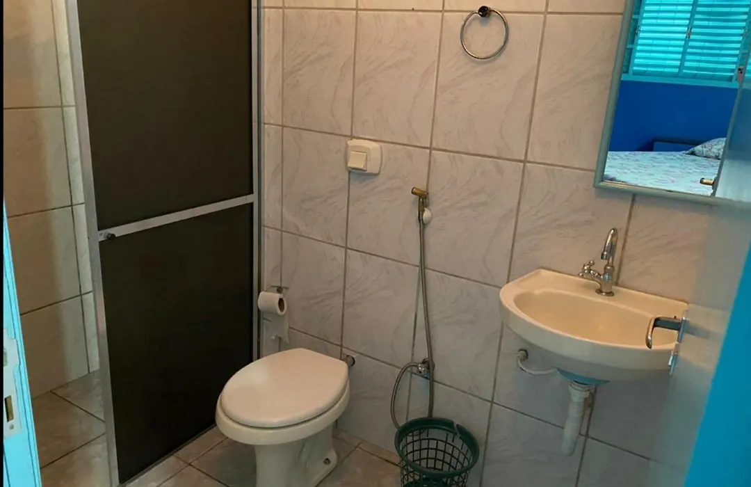 Aquarius Motel IV-1
