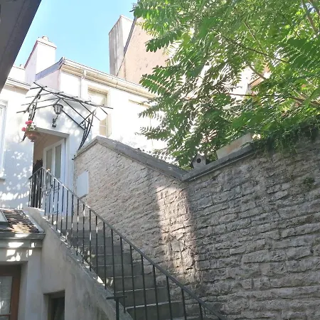 Chambre d'hôtes Le Petit Tertre-2
