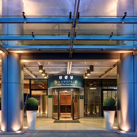 Una Hotels The One Milano Hotel & Residence-3