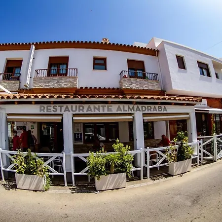 Hotel Almadraba-3