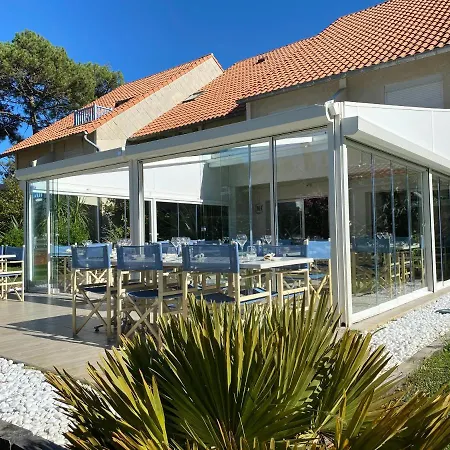 Les Vagues Logis Hôtel-2