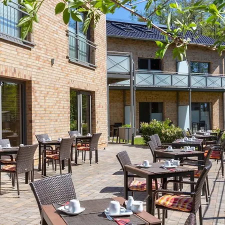 Hotel zur Ostsee-2