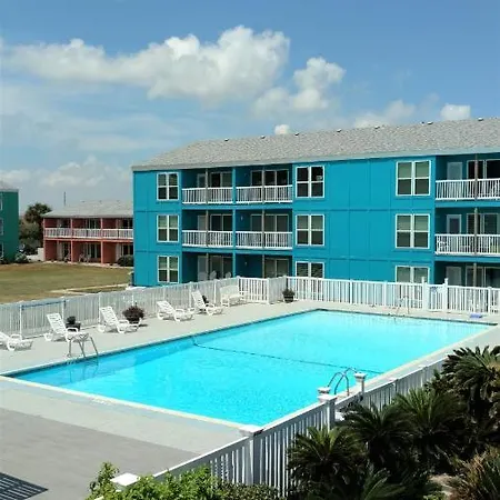 Executive Keys Condominiums On The Beach-3