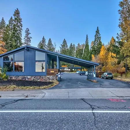 Basecamp Tahoe City-3