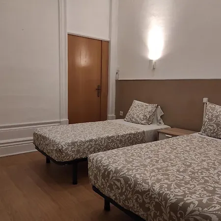 Lira Guest House B&B-2