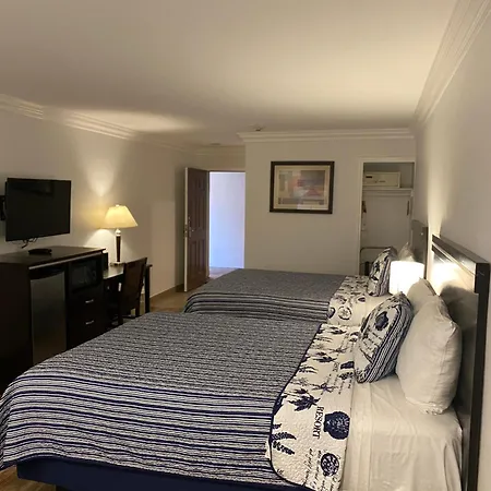 Ocean Surf Inn & Suites-2