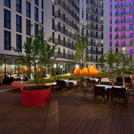 Hotel Indigo Berlin-Alexanderplatz, An Ihg Hotel-2