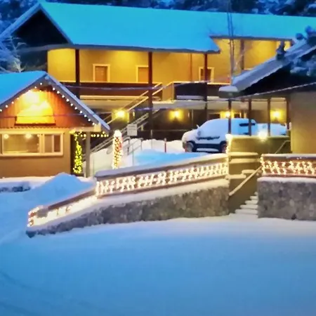 Holiday Haus-3