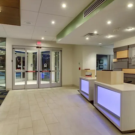 Holiday Inn Express & Suites Galesburg By Ihg-3